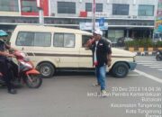 “Jum’at Berkah FWJ Indonesia: Berbagi Nasi Padang di Kota Tangerang”