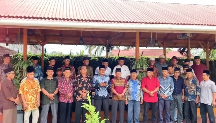 Tokoh Adat Payakumbuh Desak Pengusutan Tuntas Politik Uang di Pilkada