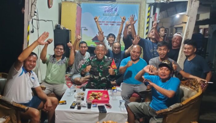 Guyub: Sertu Syahrul Khan Bikin Siskamling Jadi Malam Penuh Tawa