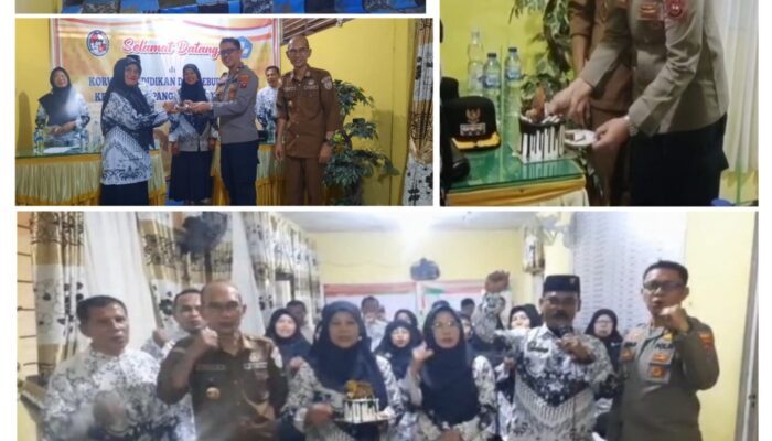 Kapolsek Pangkalan Polres 50 Kota Beri Kejutan Dihari Guru